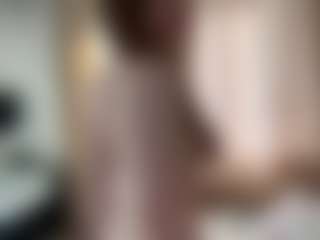 Live cam show with JoanneFucci - Interactivetoy Granny on Instabang