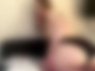 Live cam show with JoanneFucci - Smoking on Camsoda
