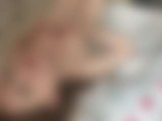 JoanneFucci's Live Sex Cam Show