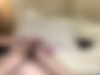 JoanneFucci's Live Sex Cam Show