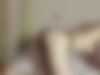 Live cam show with JoanneFucci - Granny Brown Hair on Milfs Live