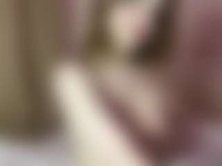 Live cam show with JoanneFucci - Smoking on Camsoda