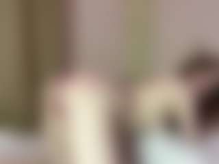 Live cam show with JoanneFucci - Brown Hair on camgirlchat.live