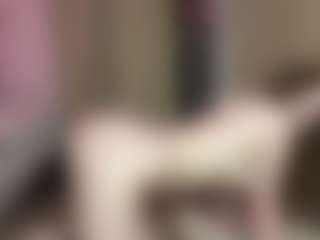 Live cam show with JoanneFucci - Granny on Camsoda