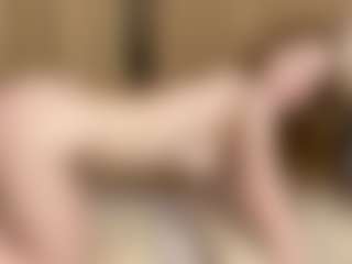 Live cam show with JoanneFucci - Handjob on StripNow