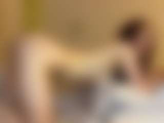 Live cam show with JoanneFucci - Granny Brown Hair on xplaylive.com