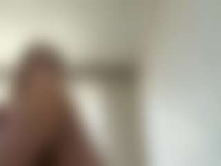 Live cam show with LaineBauernfeind - Blue Eyes on madthumbs