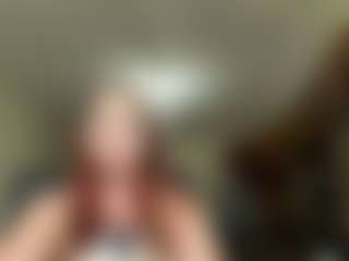 Live cam show with LaineBauernfeind - Blue Eyes on madthumbs
