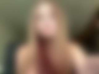 LaineBauernfeind's Live Sex Cam Show