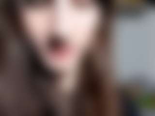 Live cam show with LarissaSumey - Shaved on slutload