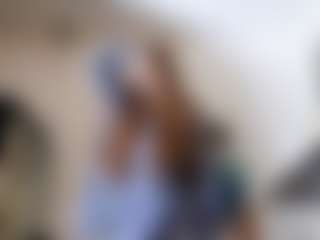 Live cam show with LarissaSumey - New Squirt on AdultVida.com