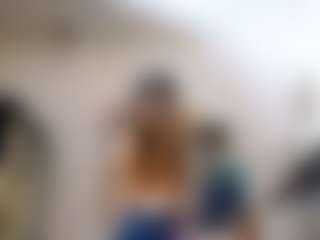 LarissaSumey's Live Sex Cam Show