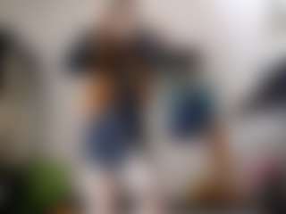 Live cam show with LarissaSumey - College on Gym Cam Girls