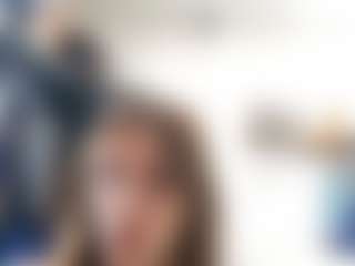 Live cam show with LarissaSumey - Cute on Mixed Magazine Live