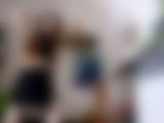 Live cam show with LarissaSumey - New Spank on crypto-cams