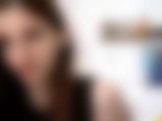 Live cam show with LarissaSumey - Deepthroat on Camsoda