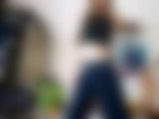 Live cam show with LarissaSumey - Fetish Brown Hair on CSO-WL