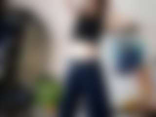 LarissaSumey's Live Sex Cam Show