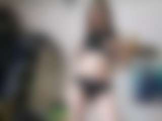 Live cam show with LarissaSumey - Shaved on Cam Slut