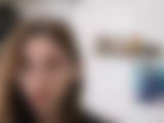 Live cam show with LarissaSumey - Solo on Camsoda