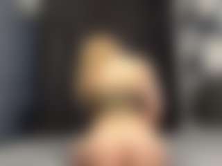 Live cam show with MariaCayne - Blonde Hair on Camsoda