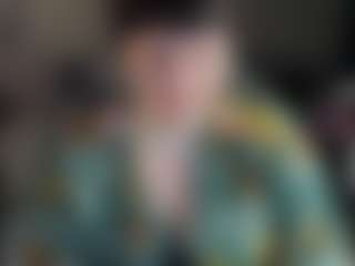 Live cam show with MiasensualAle - Gray Eyes on CamClone