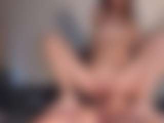 Live cam show with Pinkloving - Skinny on Soda Cam