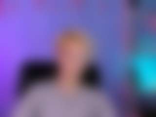 Live cam show with rose-danger - White on Hubzter Live