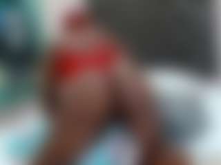 Live cam show with SaucySativaxoxo - Fingers on Camsoda
