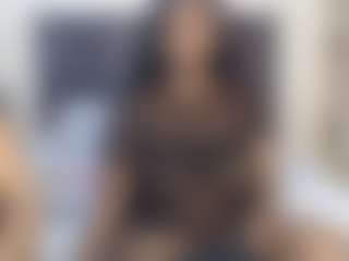 sweetluxey's Live Sex Cam Show