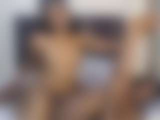 sweetluxey's Live Sex Cam Show