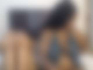 sweetluxey's Live Sex Cam Show