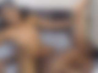 sweetluxey's Live Sex Cam Show