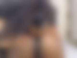 sweetluxey's Live Sex Cam Show