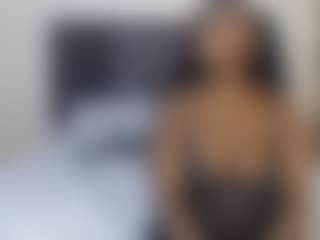 sweetluxey's Live Sex Cam Show