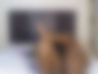 sweetluxey's Live Sex Cam Show