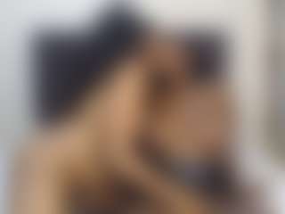 sweetluxey's Live Sex Cam Show
