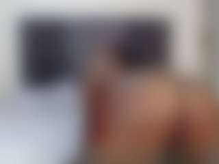 sweetluxey's Live Sex Cam Show