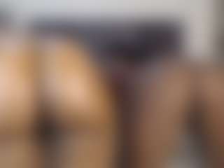 sweetluxey's Live Sex Cam Show