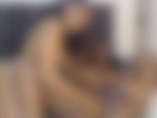 sweetluxey's Live Sex Cam Show
