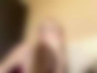 Eve's Live Sex Cam Show