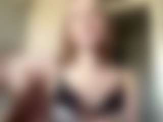 Eve's Live Sex Cam Show