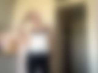 Eve's Live Sex Cam Show