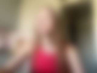 Live cam show with Eve - Small Tits Teen (18+) on Camsoda