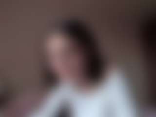 Live cam show with Anna - New Small Tits on hrnylive.com