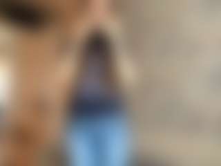 YaniraMollett's Live Sex Cam Show