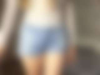 Live cam show with YaniraMollett - Body Massage on Soda Cam