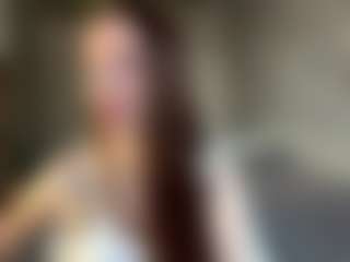 Live cam show with YaniraMollett - Camel Toe on crypto-cams
