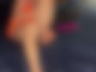 Live cam show with Chloe87 - Big Tits Brown Hair on liverealitysex.com
