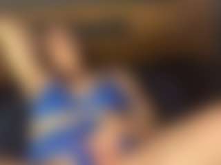 Chloe87's Live Sex Cam Show